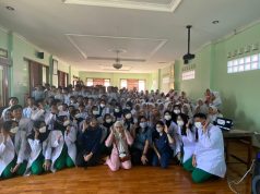 Kegiatan Penyuluhan Gangguan Dengar Akibat Bising pada remaja, pemeriksan kesehatan dan pembersihan telinga (BBT) untuk pelajar dan staf pengajar