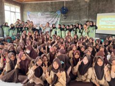 Penyuluhan Peduli Telinga, Cegah Gangguan Pendengaran pada siswa SMPN 01 Waled Kab.Cirebon