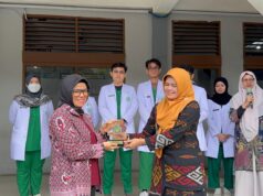 Penyuluhan Bahaya Gadget bagi pendengaran dan BBT pada siswa SMAN 2 Cimahi